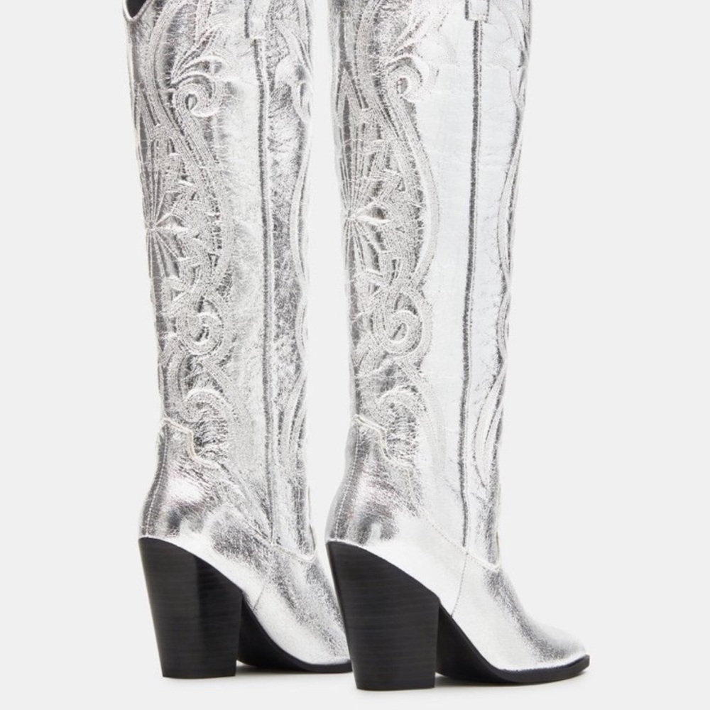 Steve Madden Lasso Silver Embossed Women's Cowboy Boots - Picture 8 of 9